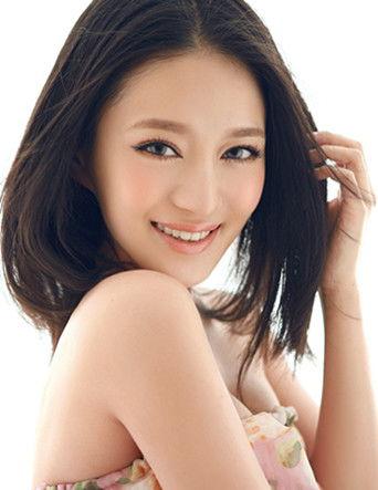 刘凯菲袁姗姗对比照片,同框对比，颜值与气质的较量