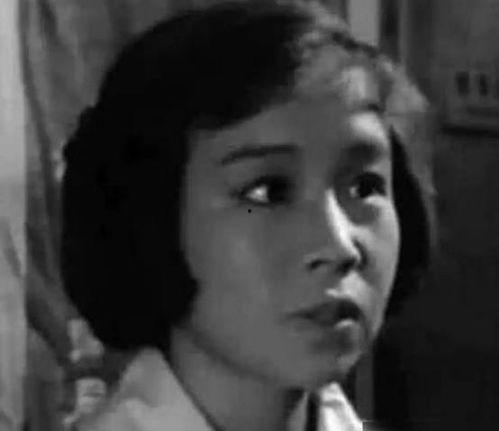 信年轻照片,从年轻照片看时光流转